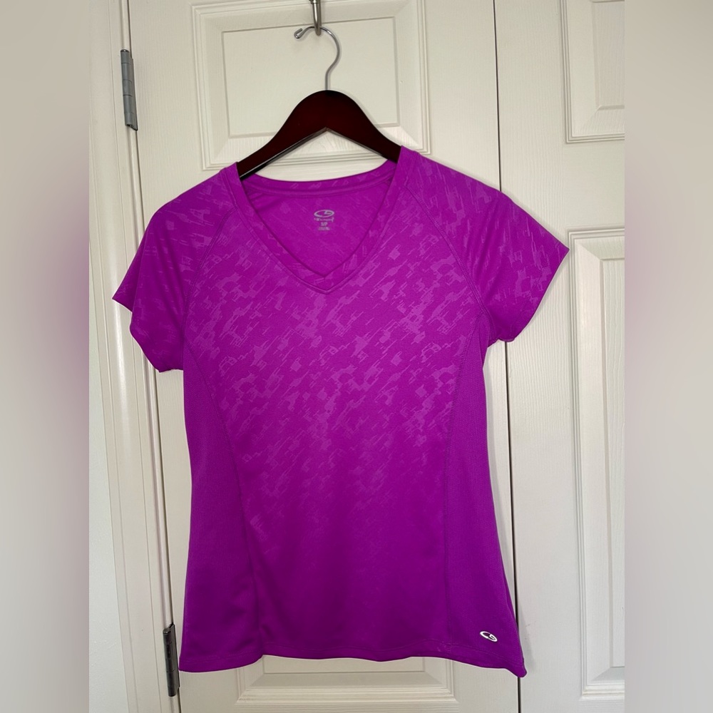 Purple workout v neck tee